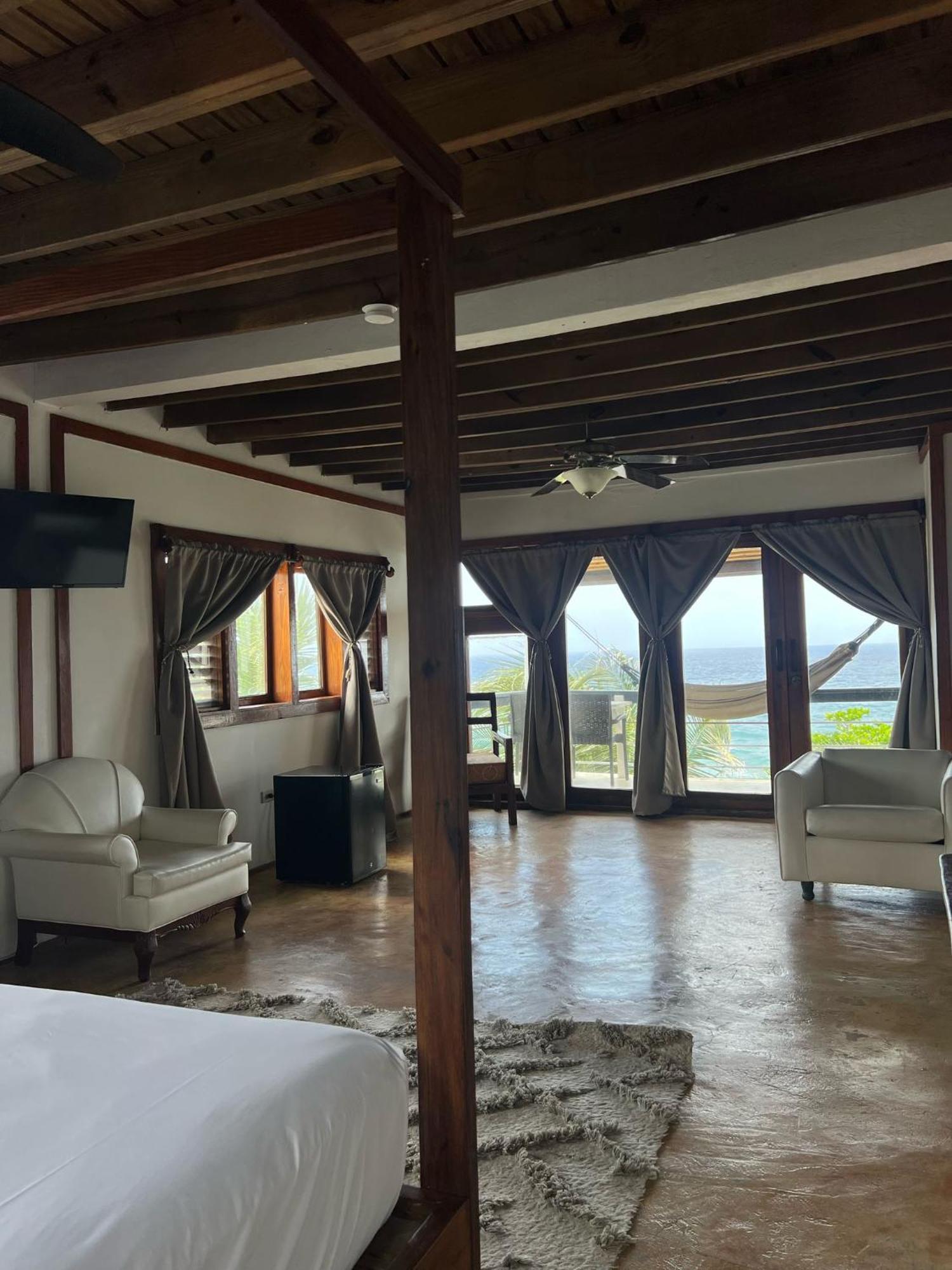 פורט אנטוניו The Sea Cliff Hotel Resort & Spa מראה חיצוני תמונה