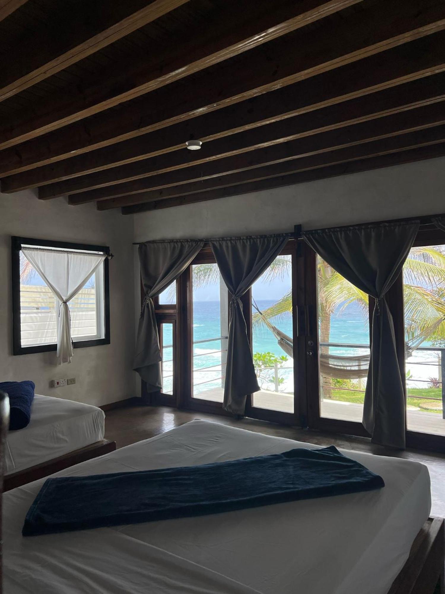 פורט אנטוניו The Sea Cliff Hotel Resort & Spa מראה חיצוני תמונה